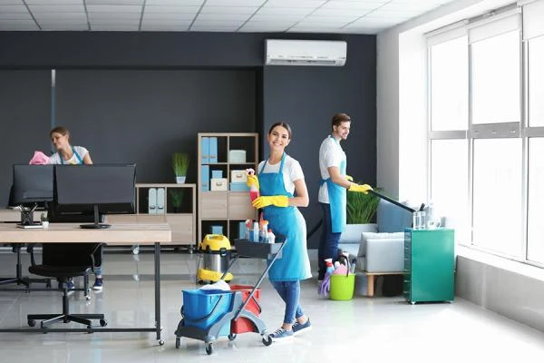 Nettoyage pour professionnels à CROISSY-BEAUBOURG